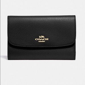 Coach Pebble Med Envelope Wallet